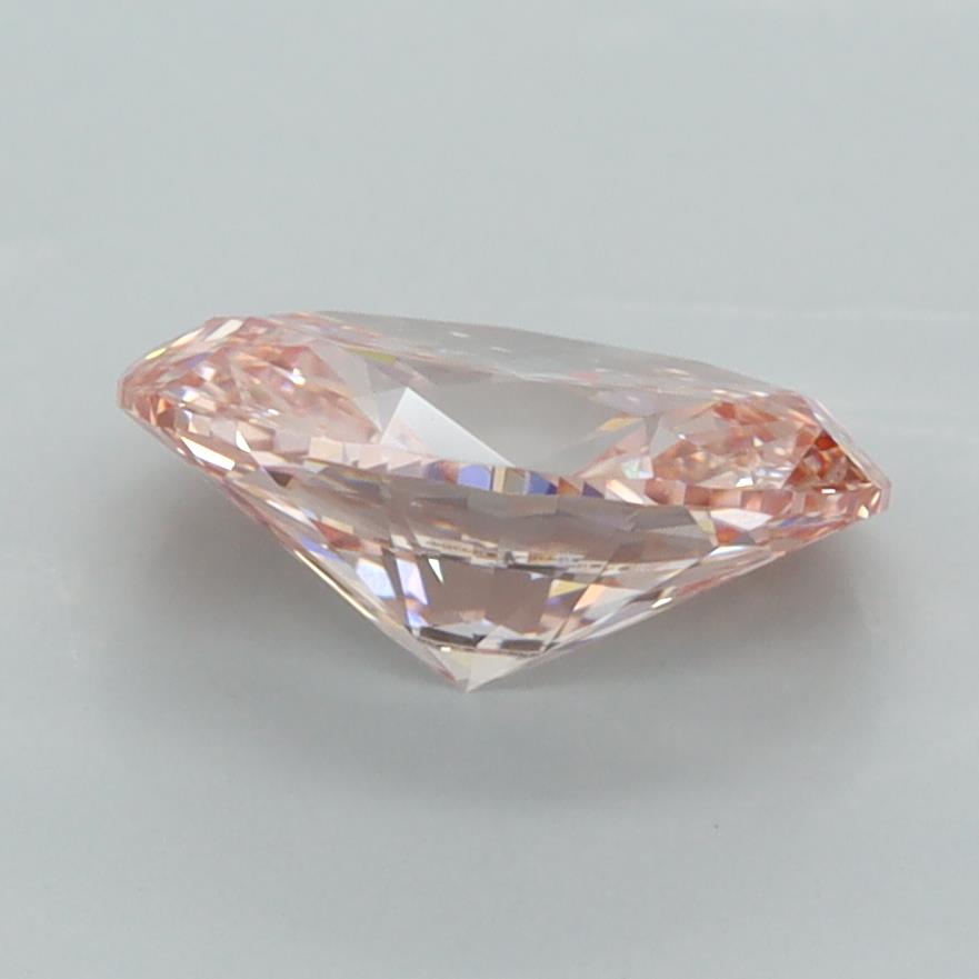 1.93 Carat Oval Lab Diamond :: Greenstar spin frame 01
