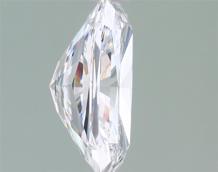 1.60 Carat Radiant Lab Diamond :: Greenstar spin frame 01