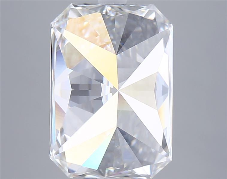 5.04 Carat Radiant Lab Diamond :: Greenstar spin frame 01
