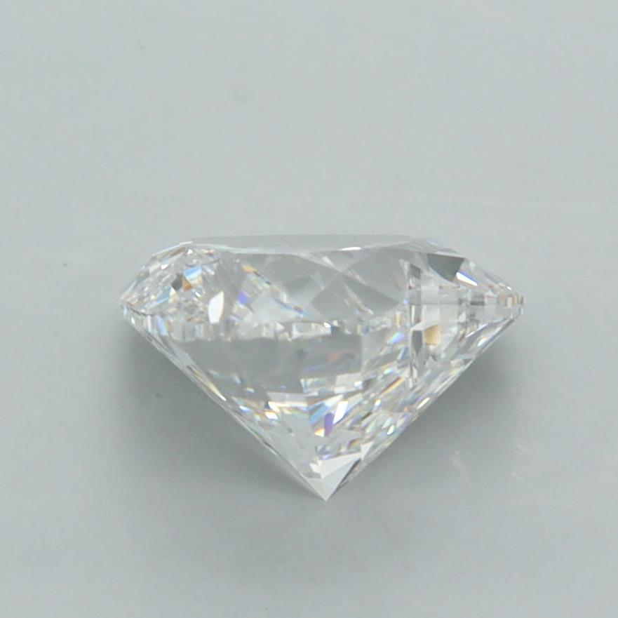 2.01 Carat Heart Lab Diamond :: Greenstar spin frame 01