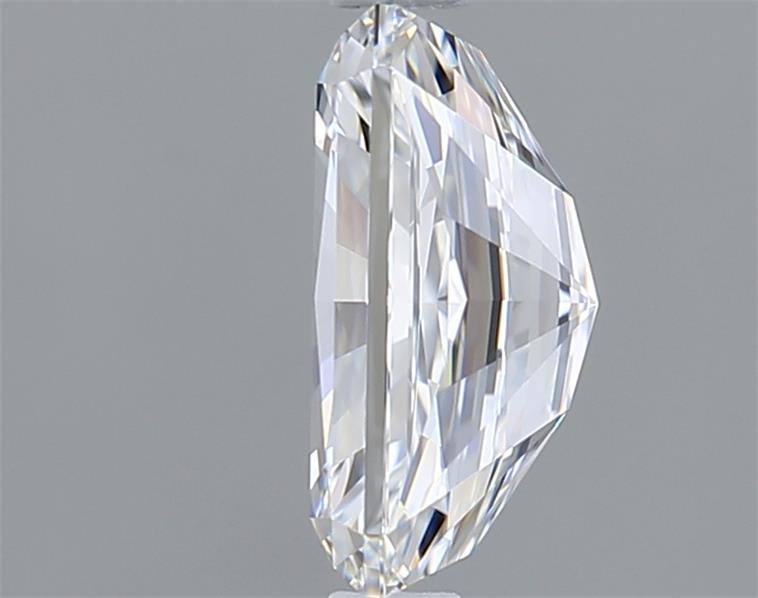 2.06 Carat Radiant Lab Diamond :: Greenstar spin frame 01