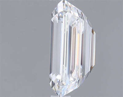 1.77 Carat Emerald Lab Diamond :: Greenstar spin frame 01