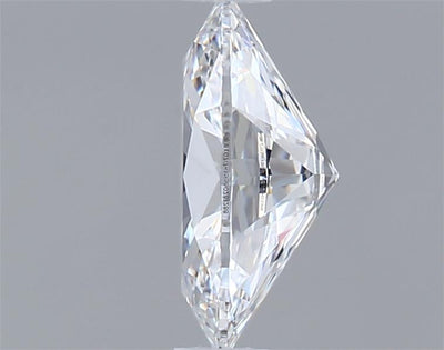 0.65 Carat Oval Lab Diamond :: Greenstar spin frame 01