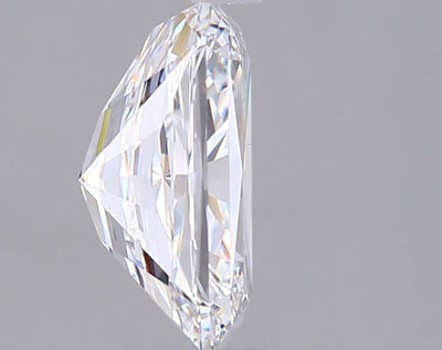 2.01 Carat Radiant Lab Diamond :: Greenstar spin frame 01