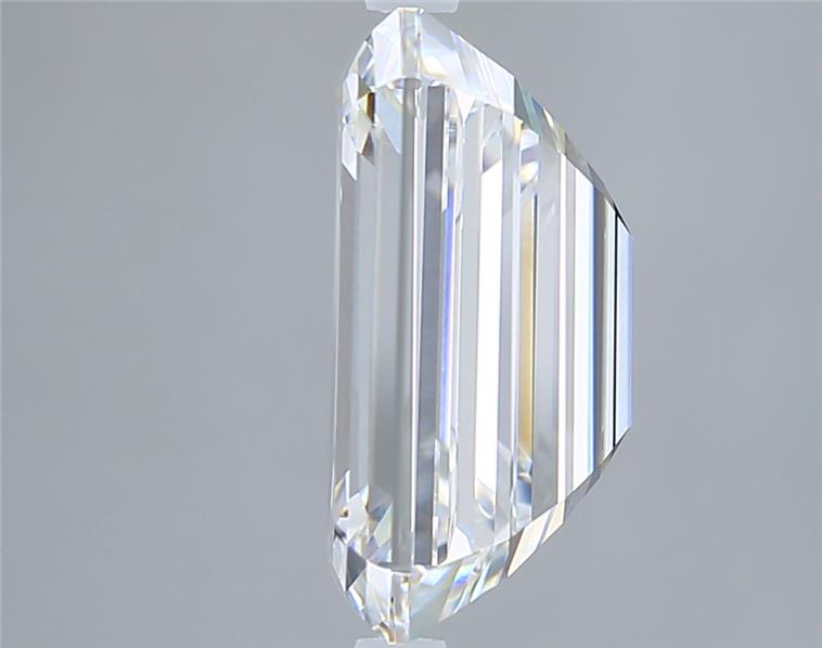 7.04 Carat Emerald Lab Diamond :: Greenstar spin frame 01