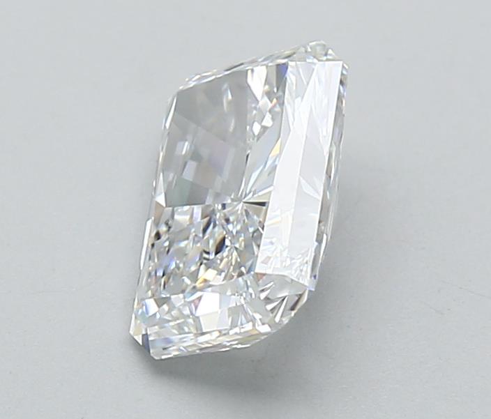 2.02 Carat Radiant Lab Diamond :: Greenstar spin frame 01
