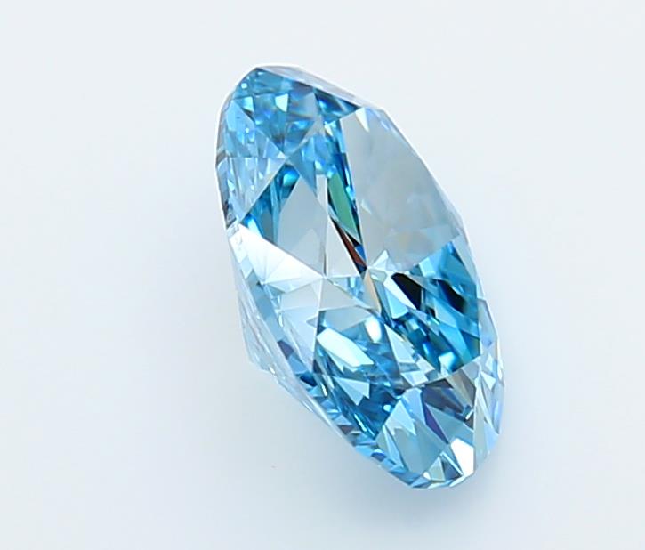 1.79 Carat Oval Lab Diamond :: Greenstar spin frame 01