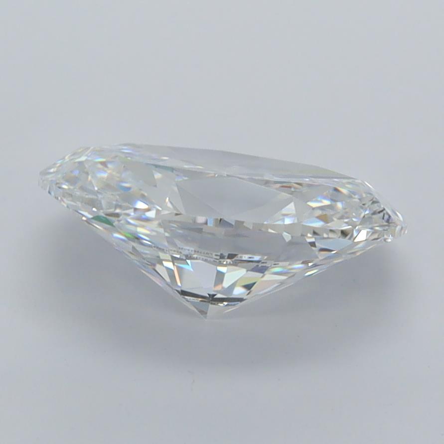 2.06 Carat Oval Lab Diamond :: Greenstar spin frame 01
