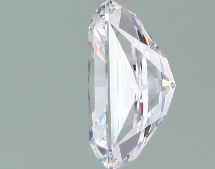 1.39 Carat Radiant Lab Diamond :: Greenstar spin frame 01