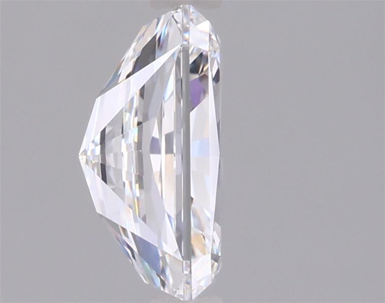 1.84 Carat Radiant Lab Diamond :: Greenstar spin frame 01