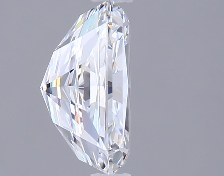 1.82 Carat Radiant Lab Diamond :: Greenstar spin frame 01