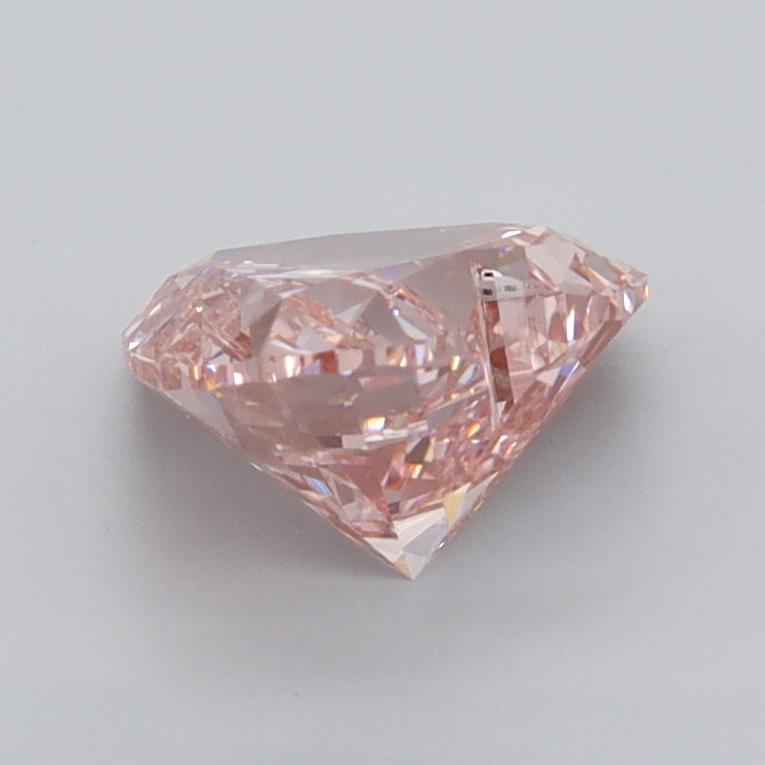 1.54 Carat Heart Lab Diamond :: Greenstar spin frame 01