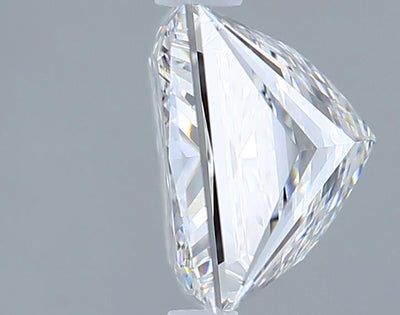 3.02 Carat Princess Lab Diamond :: Greenstar spin frame 01