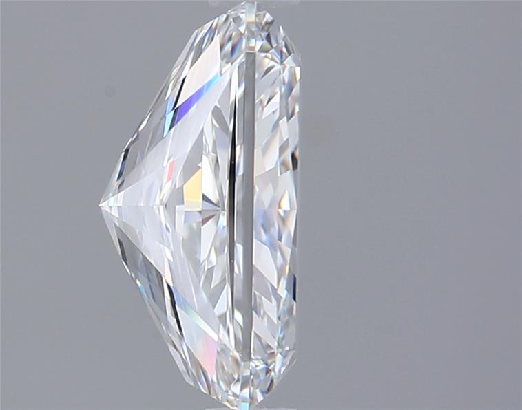 2.04 Carat Radiant Lab Diamond :: Greenstar spin frame 01