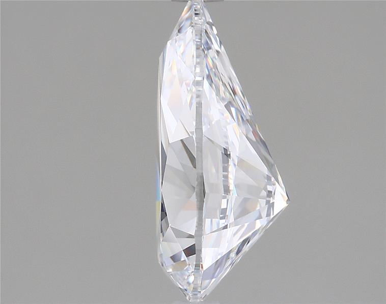 2.05 Carat Pear Lab Diamond :: Greenstar spin frame 01