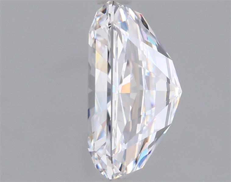 2.07 Carat Radiant Lab Diamond :: Greenstar spin frame 01