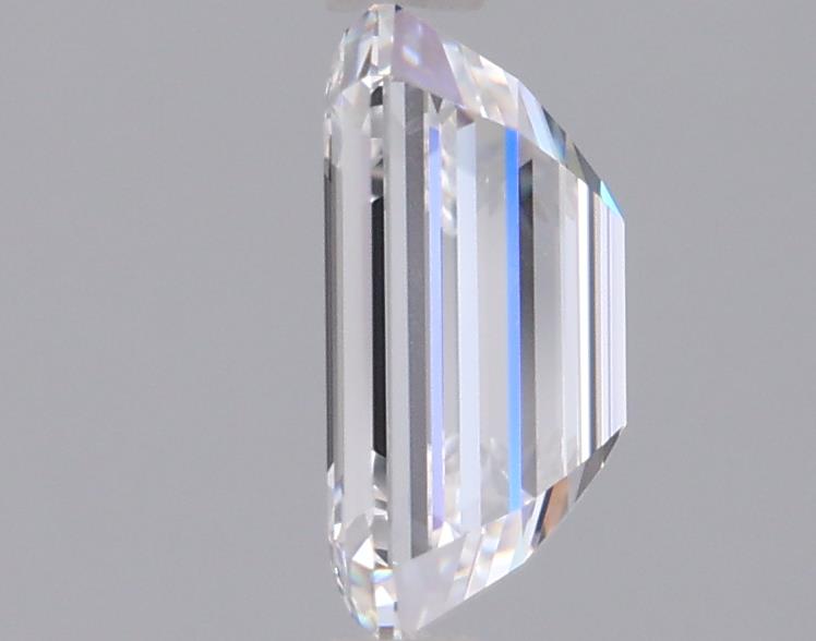 1.51 Carat Emerald Lab Diamond :: Greenstar spin frame 01