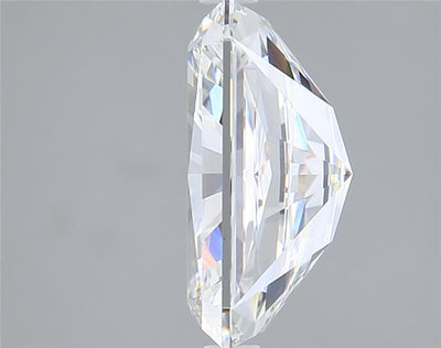 5.06 Carat Radiant Lab Diamond :: Greenstar spin frame 01