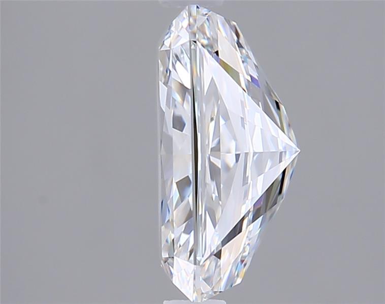 2.82 Carat Radiant Lab Diamond :: Greenstar spin frame 01