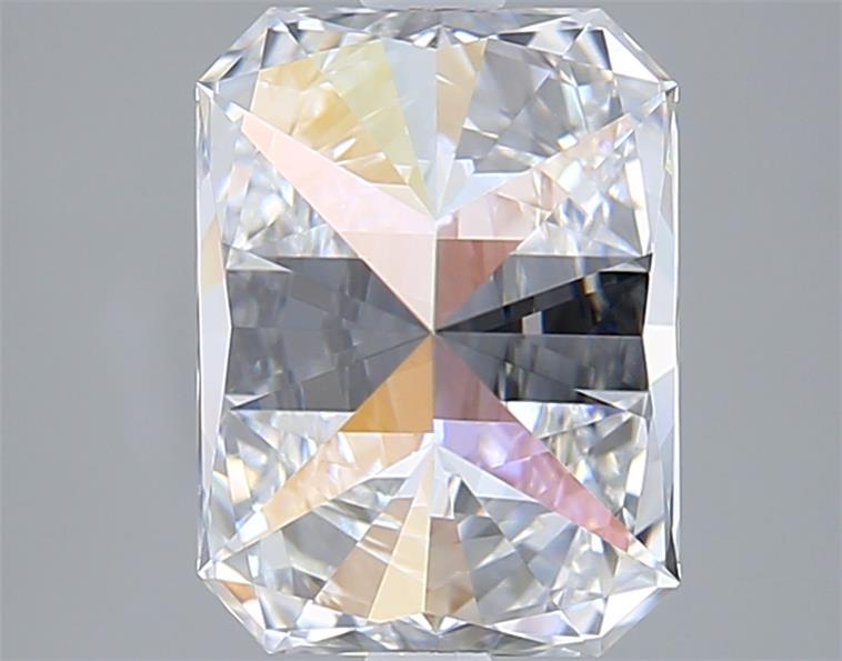 3.04 Carat Radiant Lab Diamond :: Greenstar spin frame 01