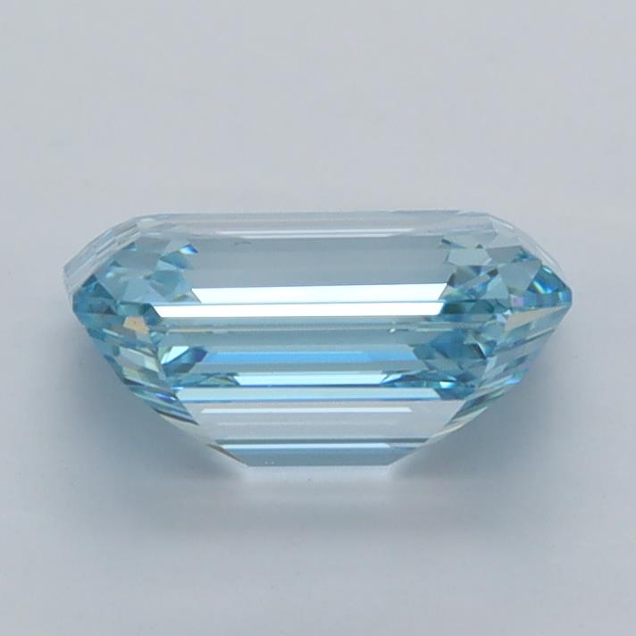 1.51 Carat Emerald Lab Diamond :: Greenstar spin frame 01