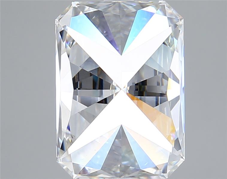 5.07 Carat Radiant Lab Diamond :: Greenstar spin frame 01