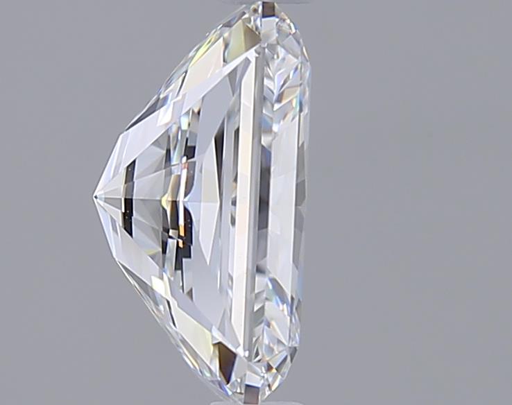 2.19 Carat Radiant Lab Diamond :: Greenstar spin frame 01