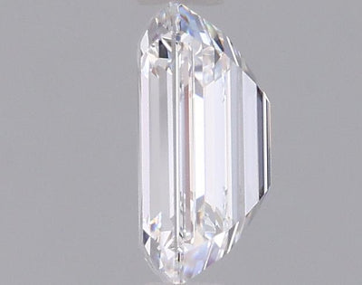0.93 Carat Emerald Lab Diamond :: Greenstar spin frame 01