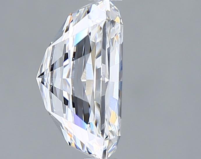2.50 Carat Radiant Lab Diamond :: Greenstar spin frame 01