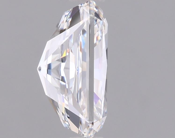 1.48 Carat Radiant Lab Diamond :: Greenstar spin frame 01