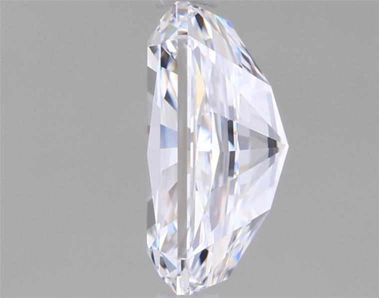 1.47 Carat Radiant Lab Diamond :: Greenstar spin frame 01