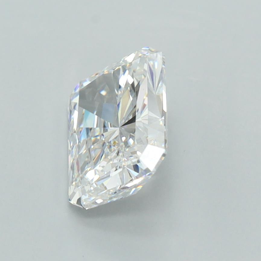 1.30 Carat Radiant Lab Diamond :: Greenstar spin frame 01