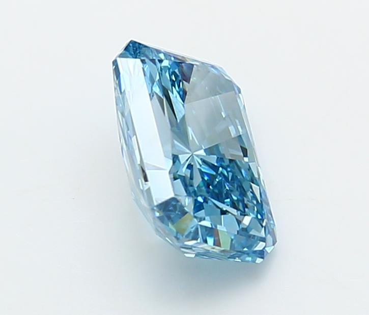 2.05 Carat Radiant Lab Diamond :: Greenstar spin frame 01