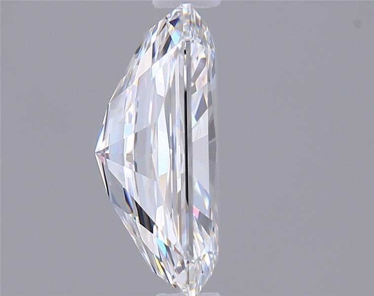 1.63 Carat Radiant Lab Diamond :: Greenstar spin frame 01