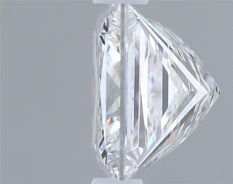 2.05 Carat Princess Lab Diamond :: Greenstar spin frame 01
