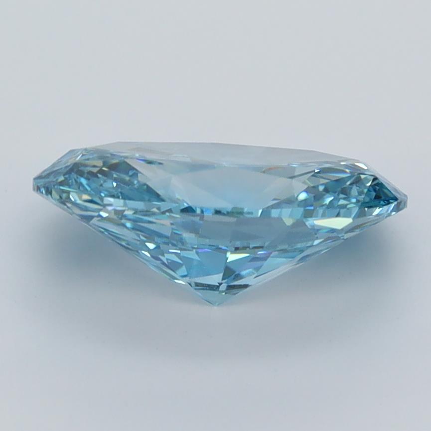 2.02 Carat Oval Lab Diamond :: Greenstar spin frame 01