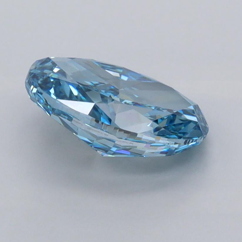 1.52 Carat Oval Lab Diamond :: Greenstar spin frame 01