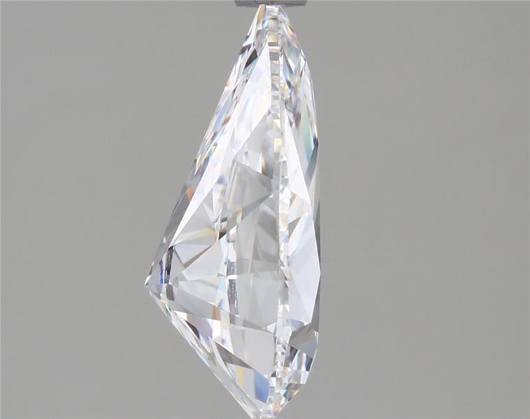 2.00 Carat Pear Lab Diamond :: Greenstar spin frame 01