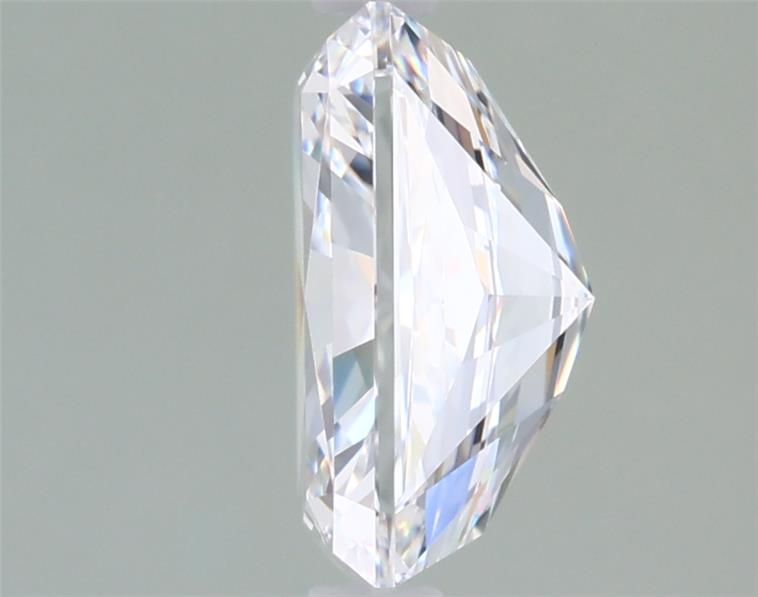 2.12 Carat Radiant Lab Diamond :: Greenstar spin frame 01