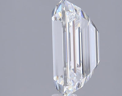 2.95 Carat Emerald Lab Diamond :: Greenstar spin frame 01