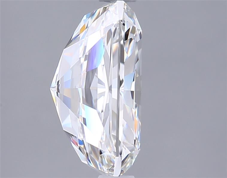 3.04 Carat Radiant Lab Diamond :: Greenstar spin frame 01