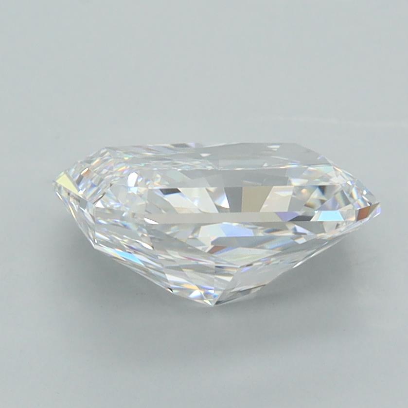 2.03 Carat Radiant Lab Diamond :: Greenstar spin frame 01