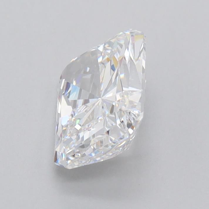 1.05 Carat Radiant Lab Diamond :: Greenstar spin frame 01
