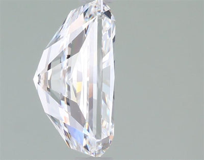 1.62 Carat Radiant Lab Diamond :: Greenstar spin frame 01