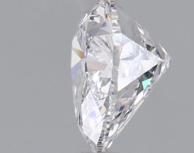 1.50 Carat Heart Lab Diamond :: Greenstar spin frame 01