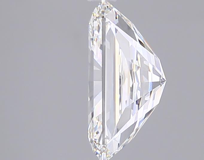 3.59 Carat Radiant Lab Diamond :: Greenstar spin frame 02