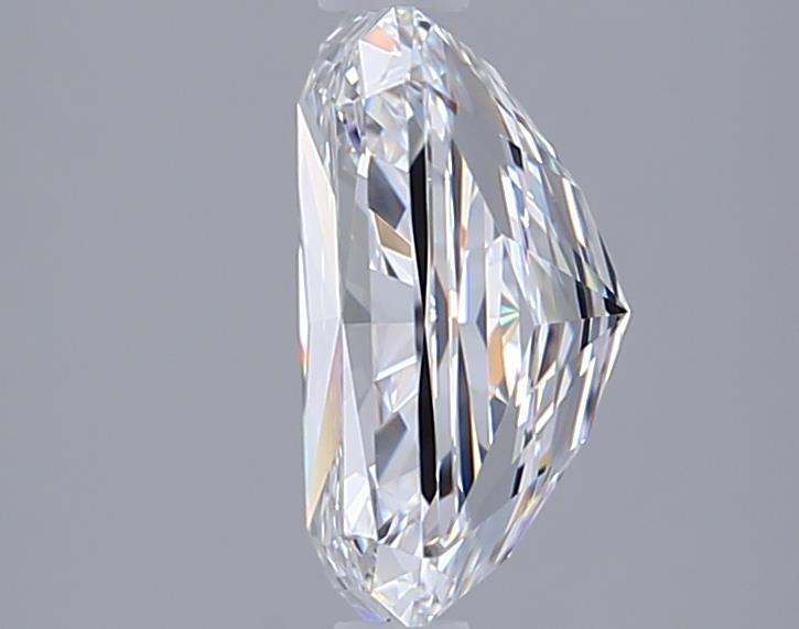 2.69 Carat Radiant Lab Diamond :: Greenstar spin frame 02