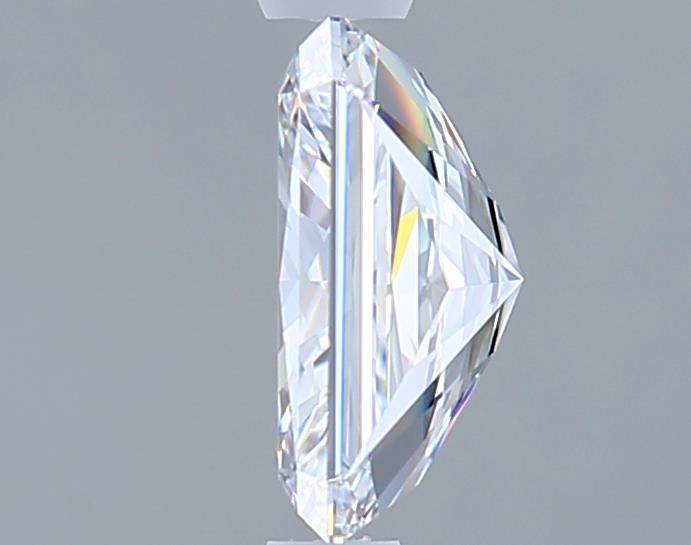 1.51 Carat Radiant Lab Diamond :: Greenstar spin frame 02