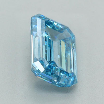 2.06 Carat Emerald Lab Diamond :: Greenstar spin frame 02