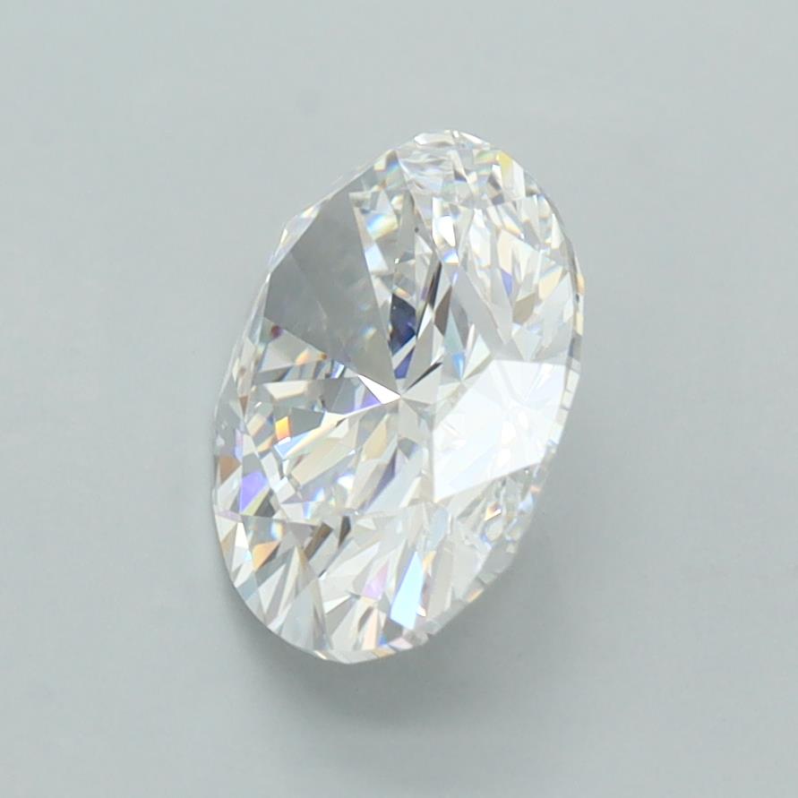 2.05 Carat Oval Lab Diamond :: Greenstar spin frame 02